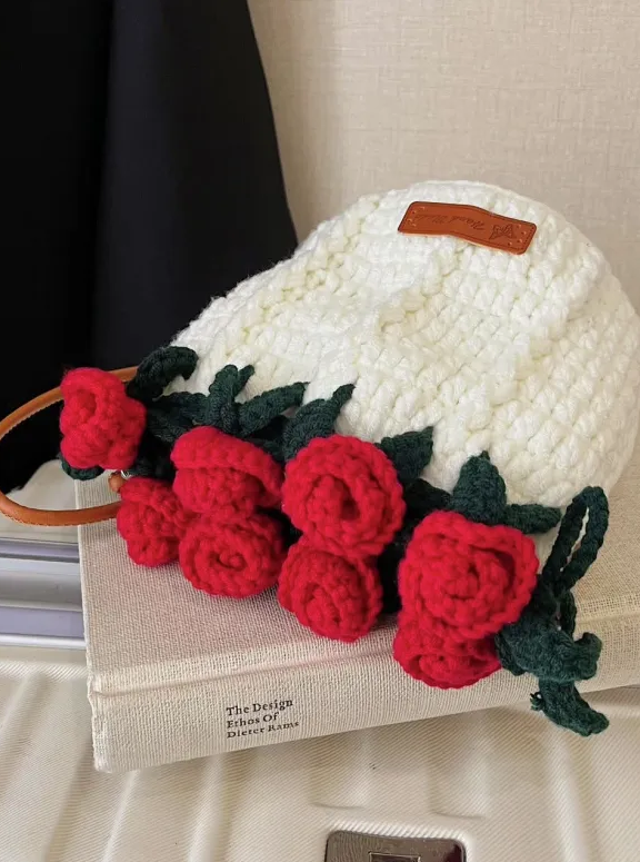 Jen's Rose Bouquet Hand Bag